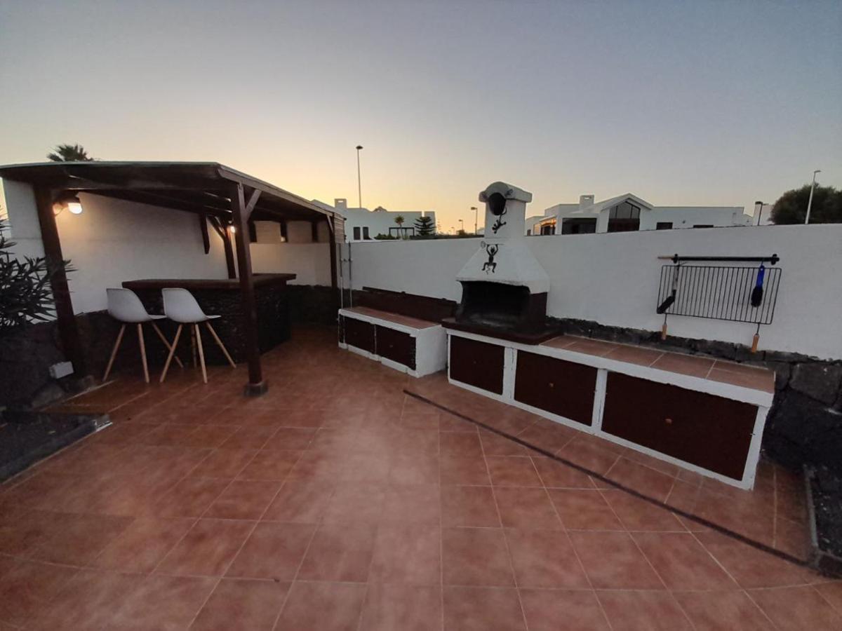 Dias Felices Villa Playa Blanca  Exteriör bild