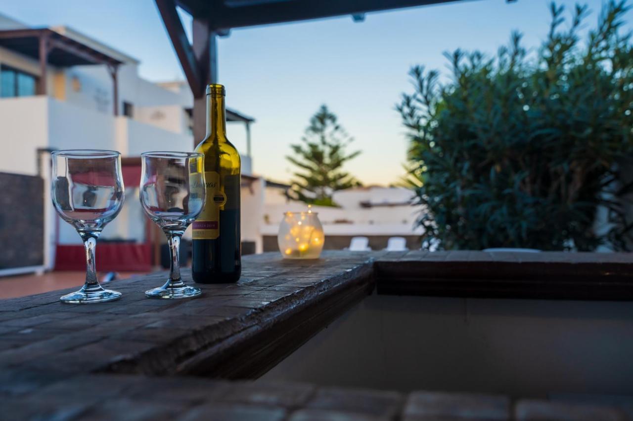 Dias Felices Villa Playa Blanca  Exteriör bild
